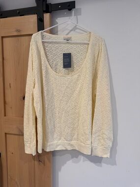 Universal Thread Cream Open-Knit Scoop Neck Sweater
